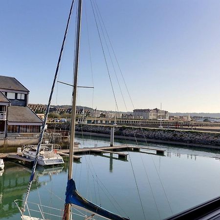 Sublime Apartment Facing The Port & Planches Deauville Extérieur photo
